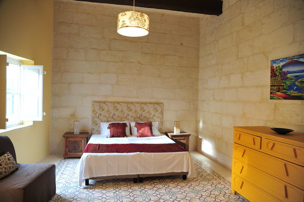 The Stonehouse Panzió San Ġiljan Kültér fotó